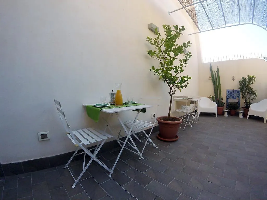 B&B Cannoli Palermo 2*,